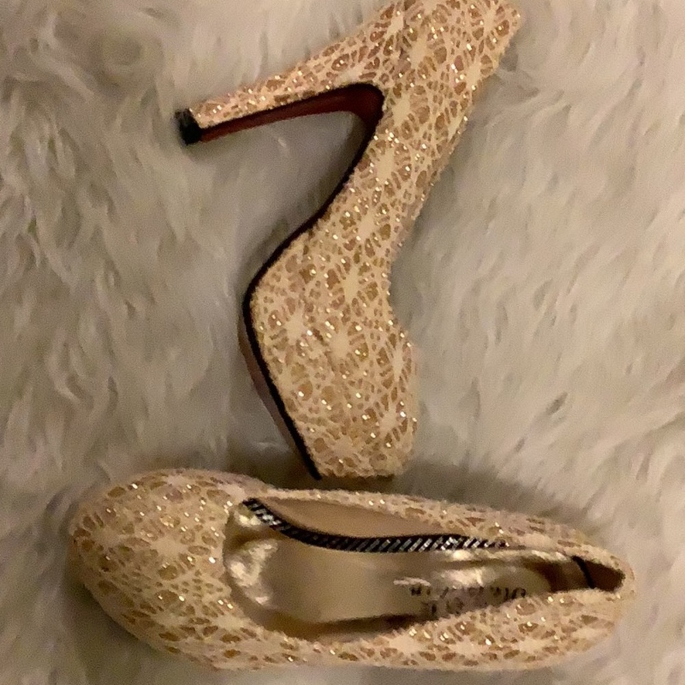 Heels red bottom